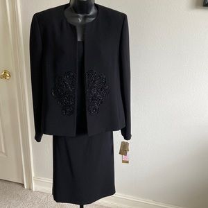 🚨NWT🚨 Kasper Black 3-Piece Skirt Suit Set